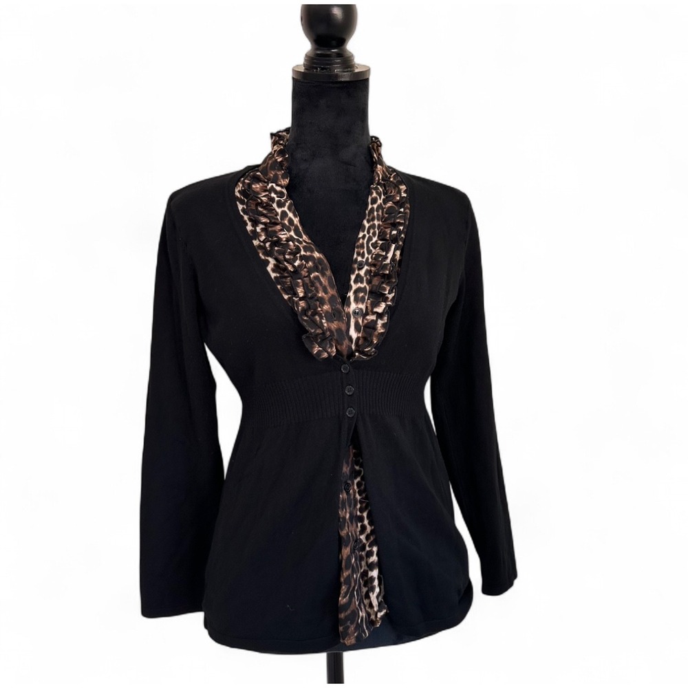 Y2K East 5th Black Leopard Ruffle Cardigan Long Sleeve Top Chic Fall Pet. Medium